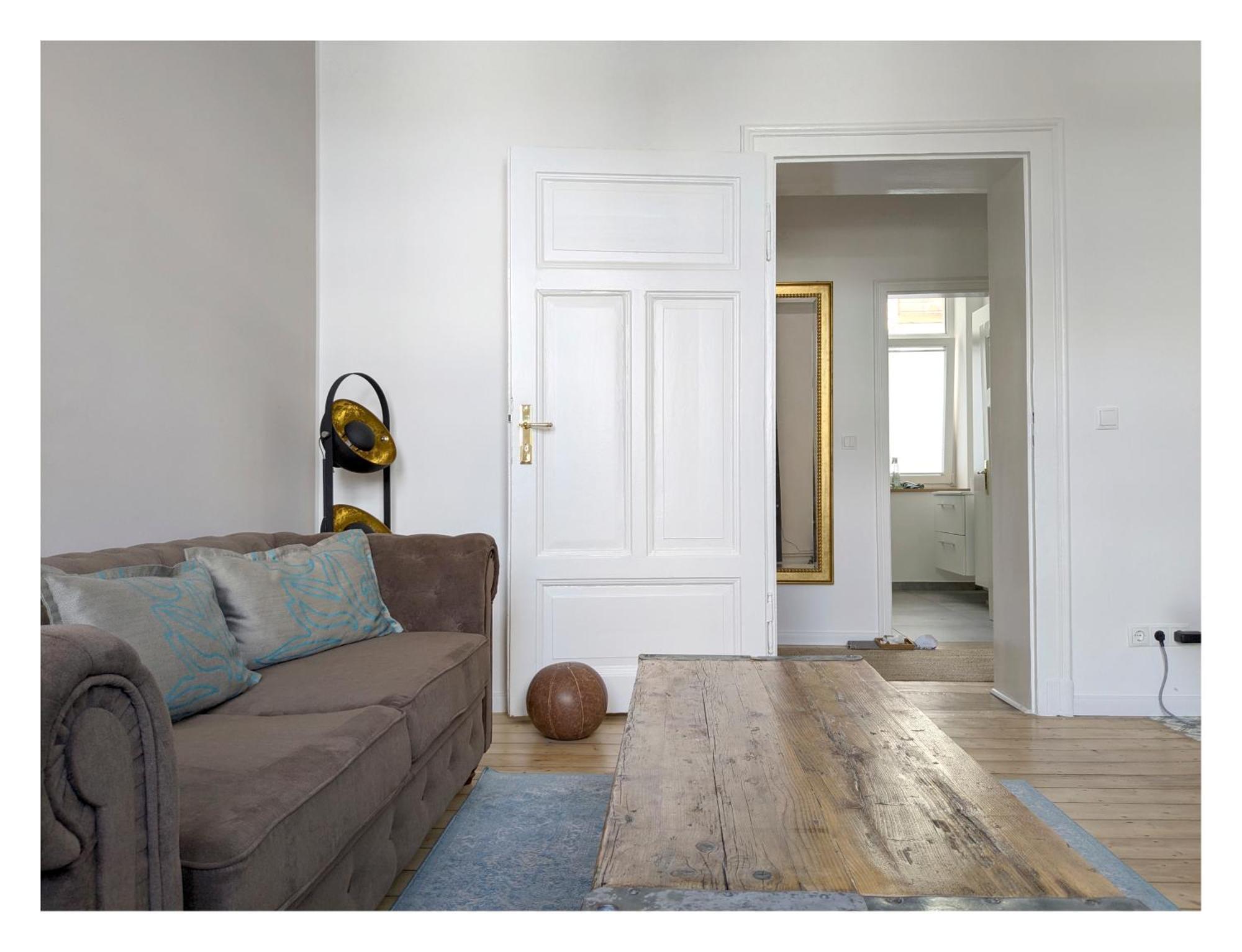 2 Zi Whg Zentral, Altbau, Renoviert 4p